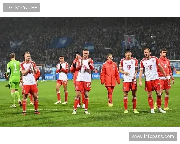 凯恩领衔拜仁7人入选 德甲最佳阵容